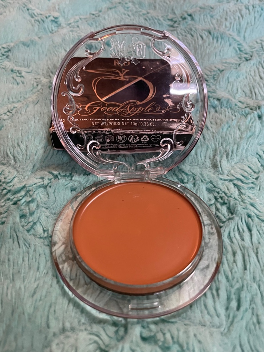 KVD Vegan Beauty Good Apple Foundation Balm - TAN 066